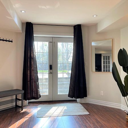 Cozy Lovely Ravine Facing Suite. Mississauga Exterior foto